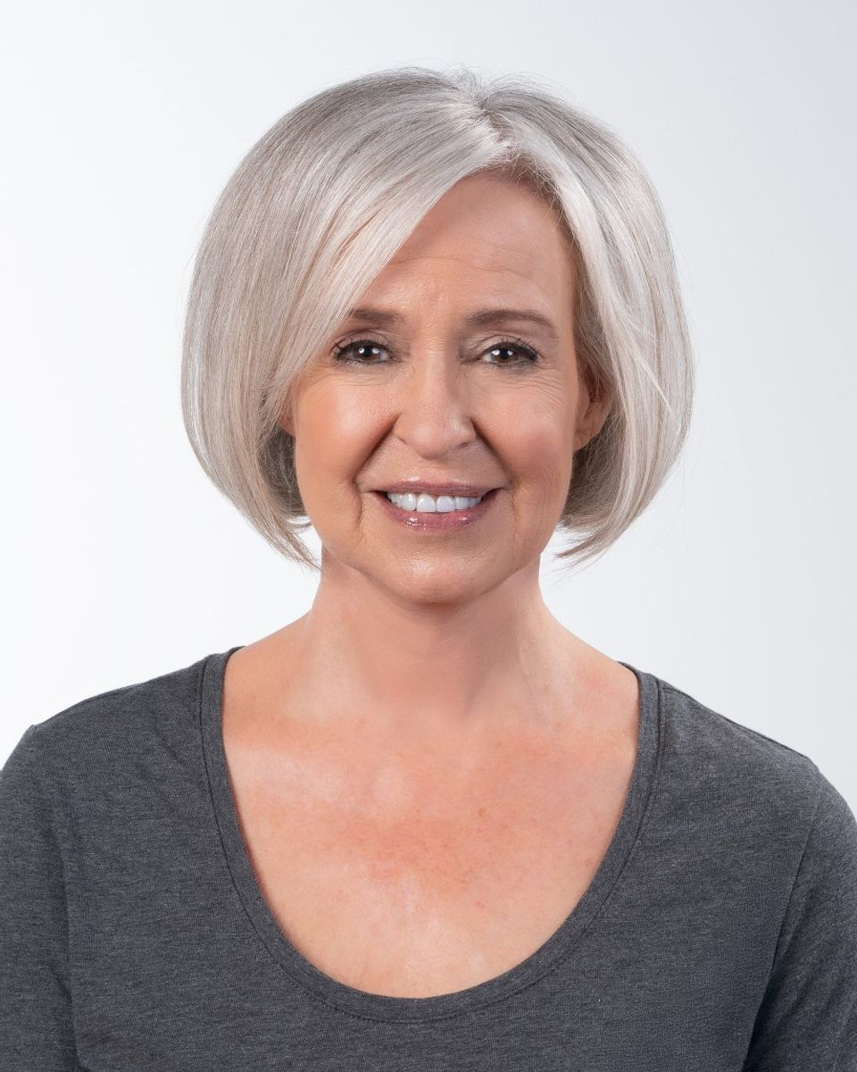 Susan after styling with TreStyler